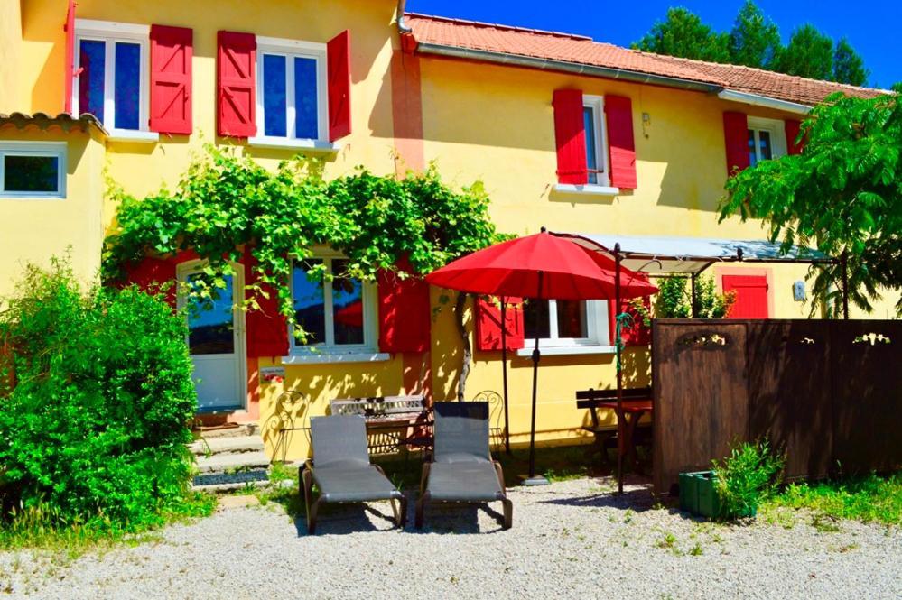 L'Oustaou Du Luberon Et Spa Villelaure Eksteriør billede